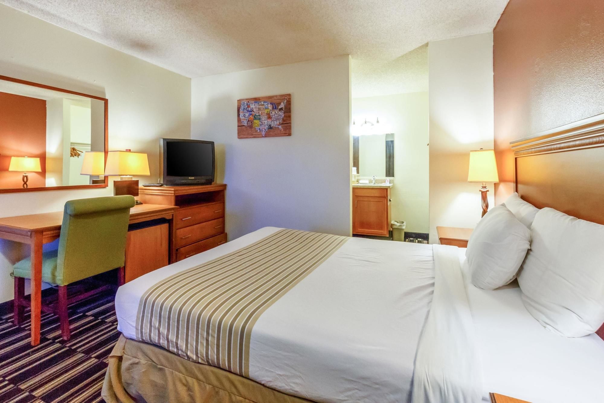 OYO Hotel Chehalis I-5 South