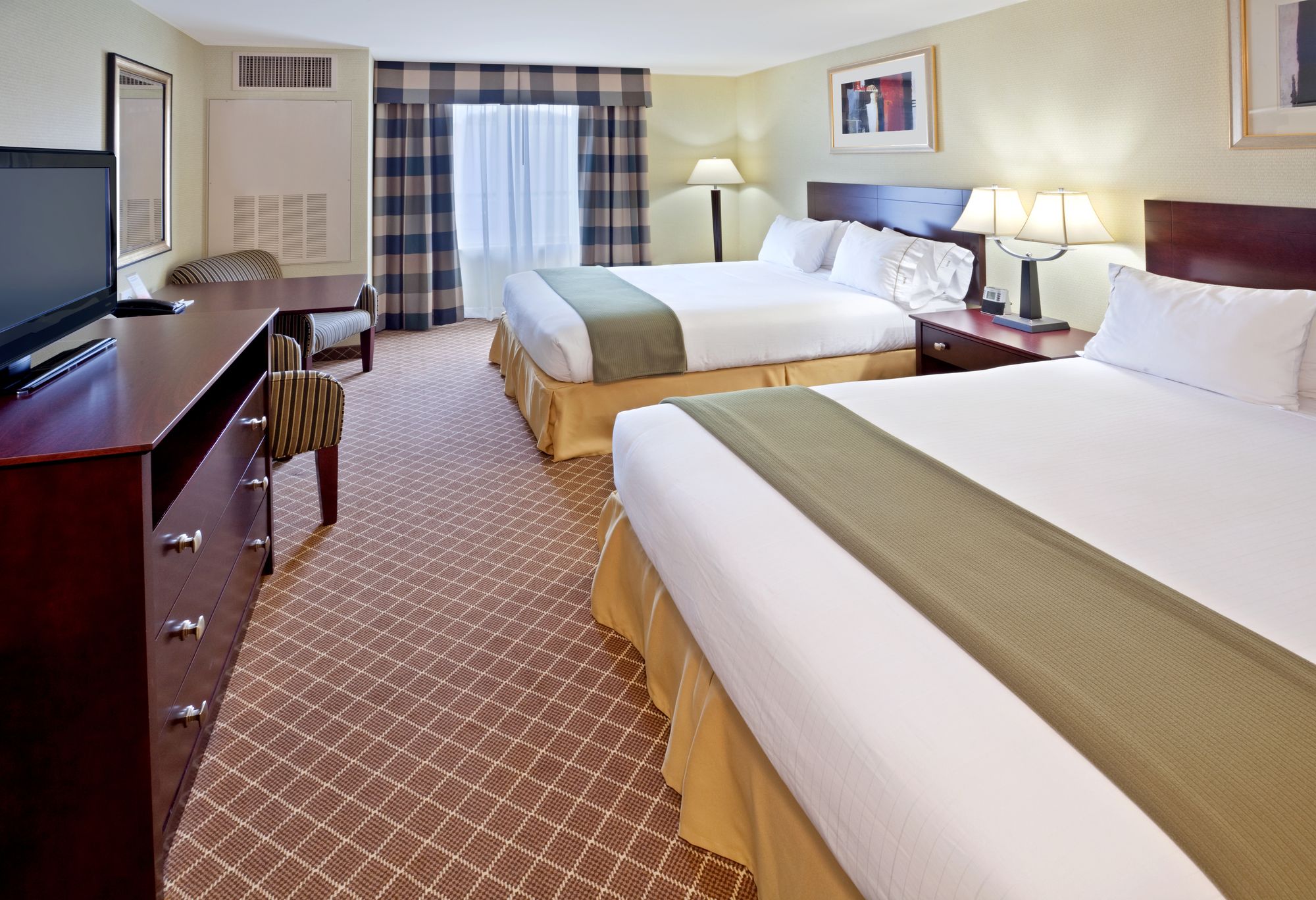 Holiday Inn Express & Suites Chehalis-Centralia