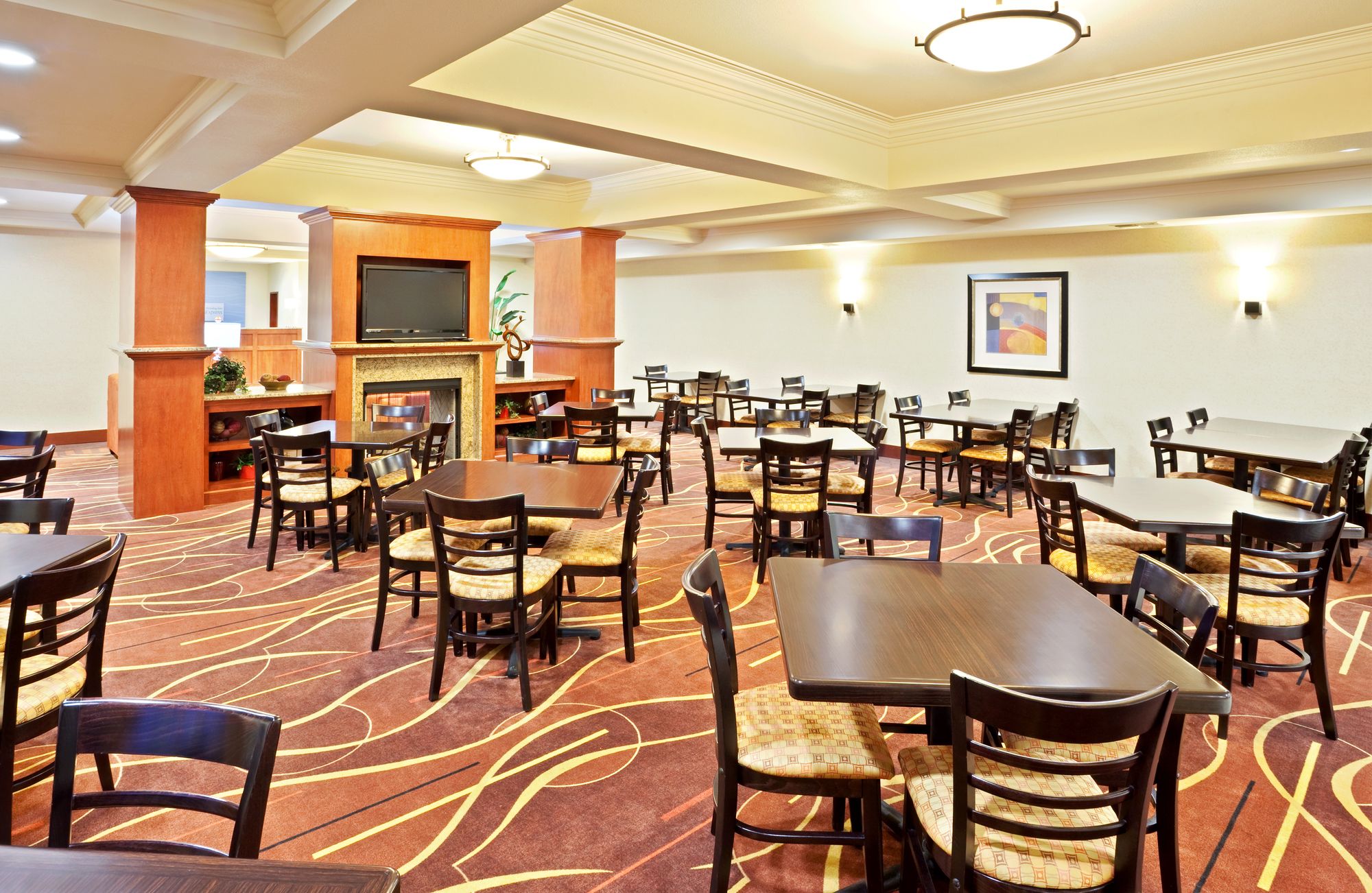 Holiday Inn Express & Suites Chehalis-Centralia