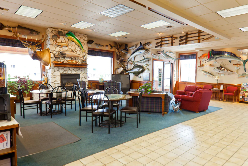 Benny's Colville Inn