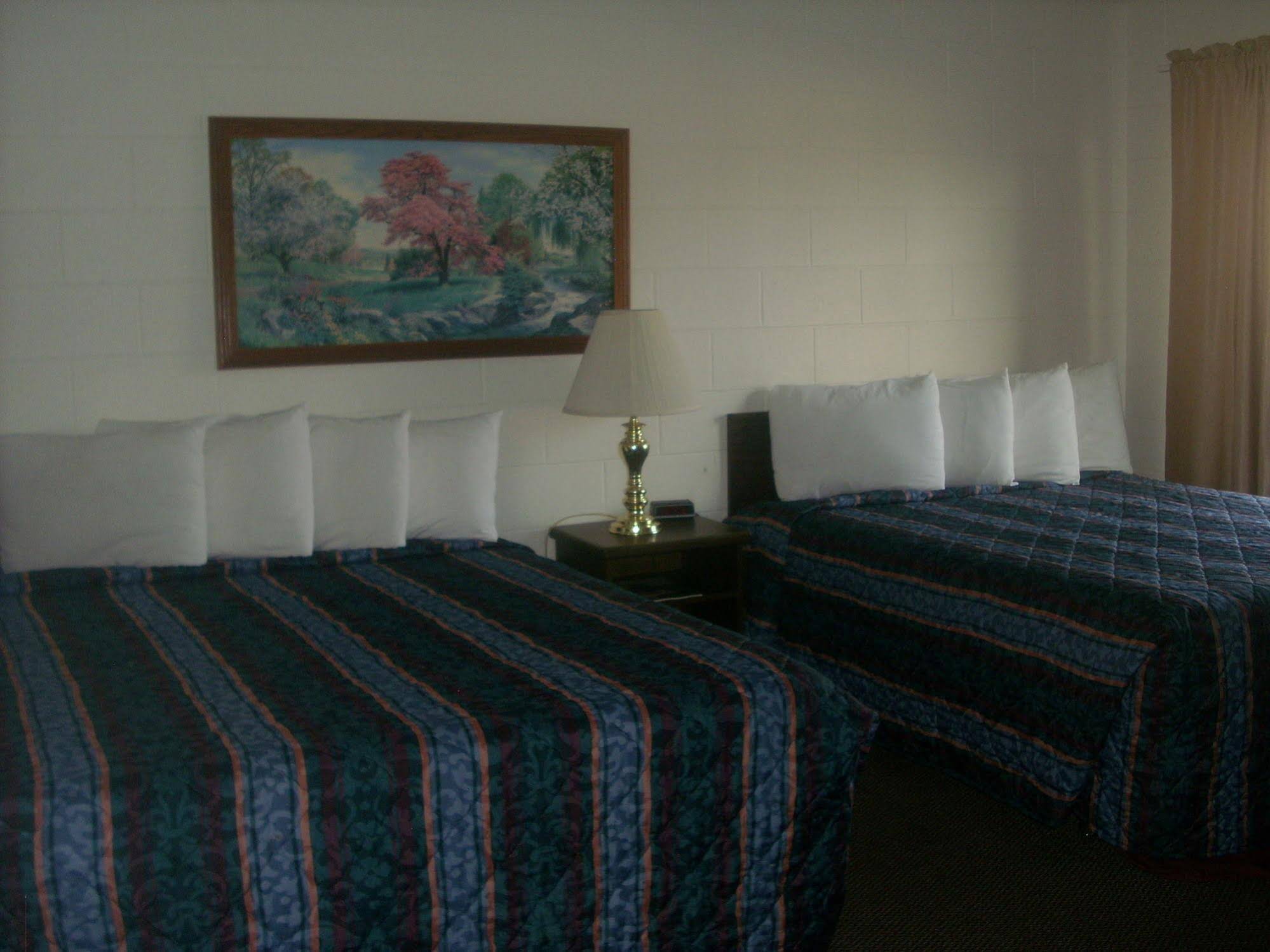 M&M Motel
