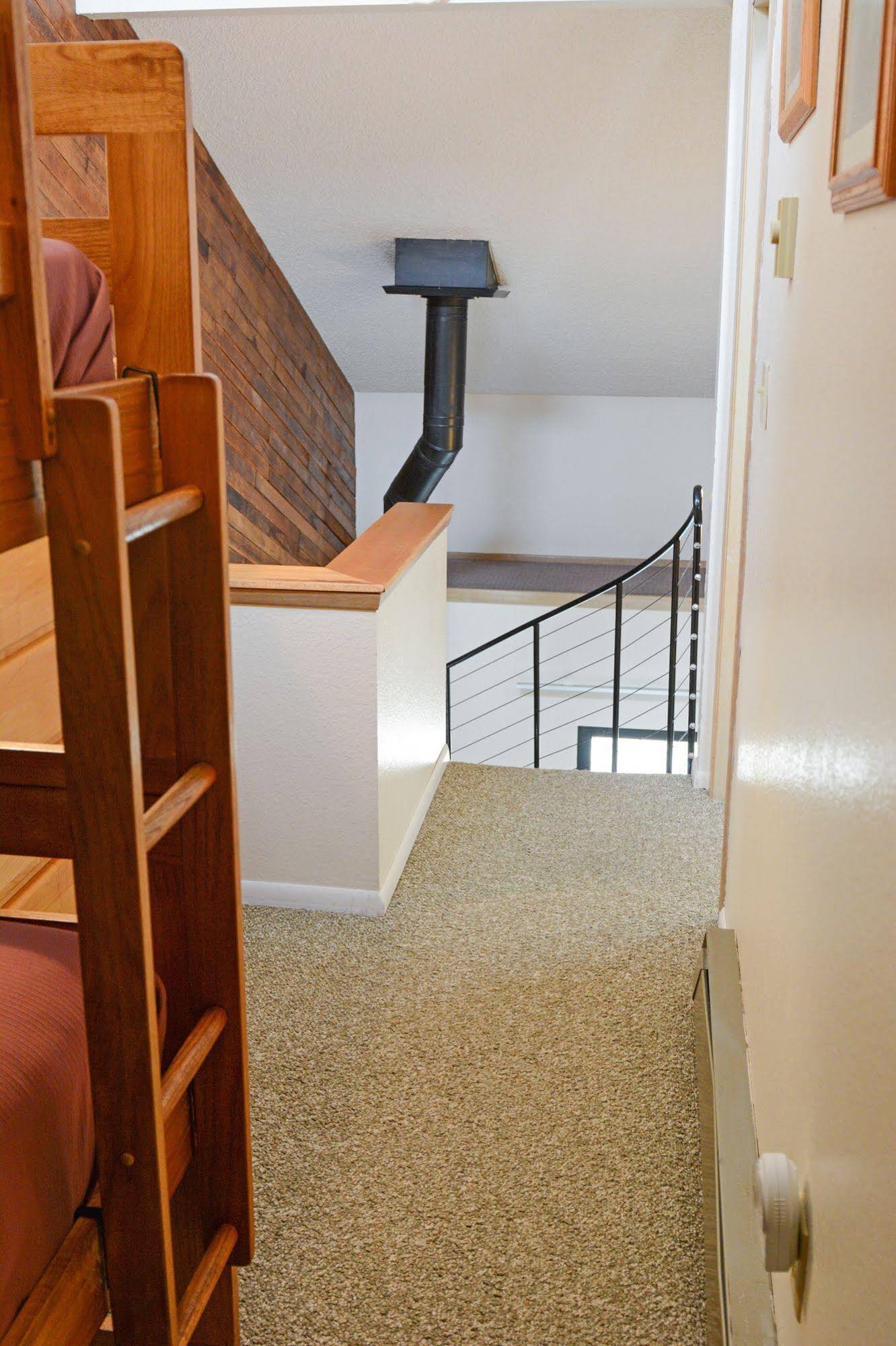 Surfcrest Resort Condominiums, a VRI Resort