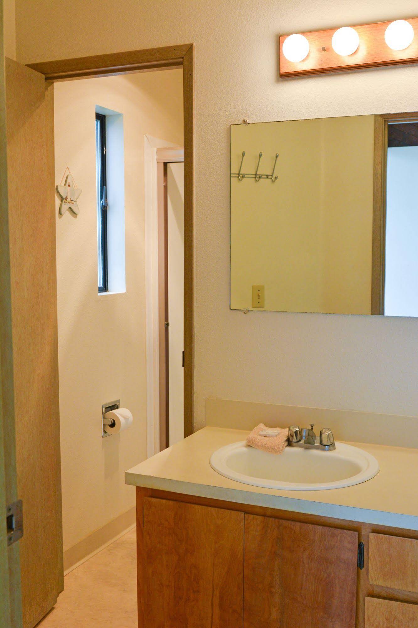 Surfcrest Resort Condominiums, a VRI Resort