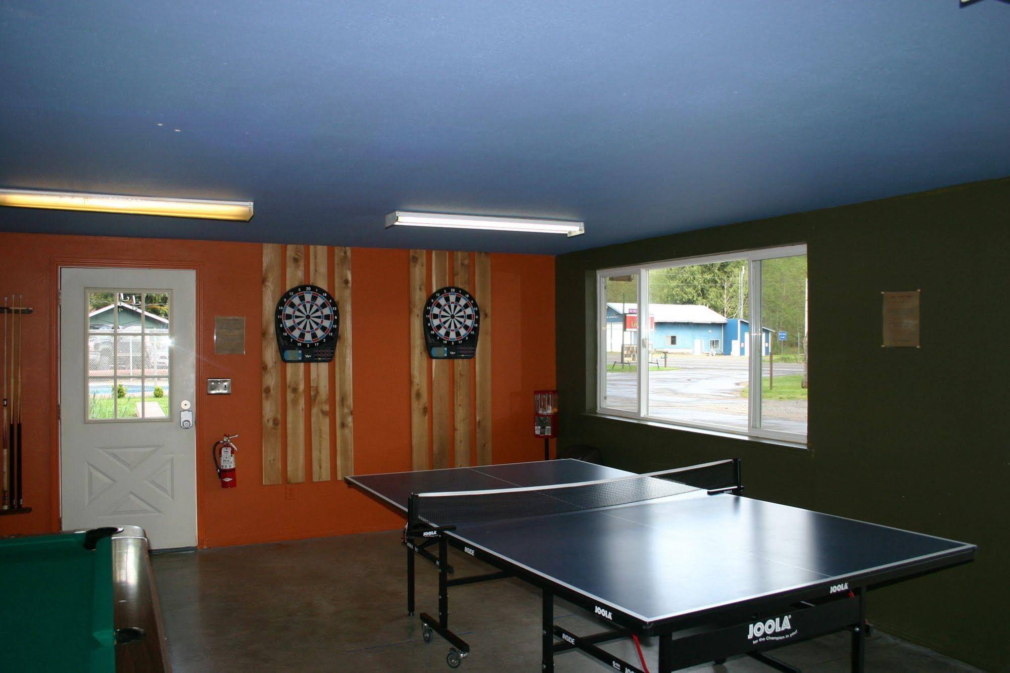 Lone Fir Resort