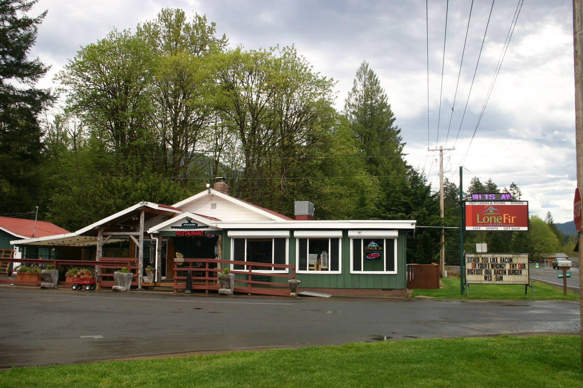 Lone Fir Resort
