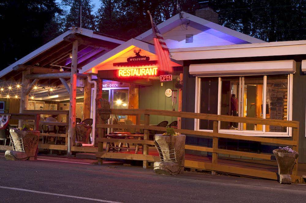 Lone Fir Resort