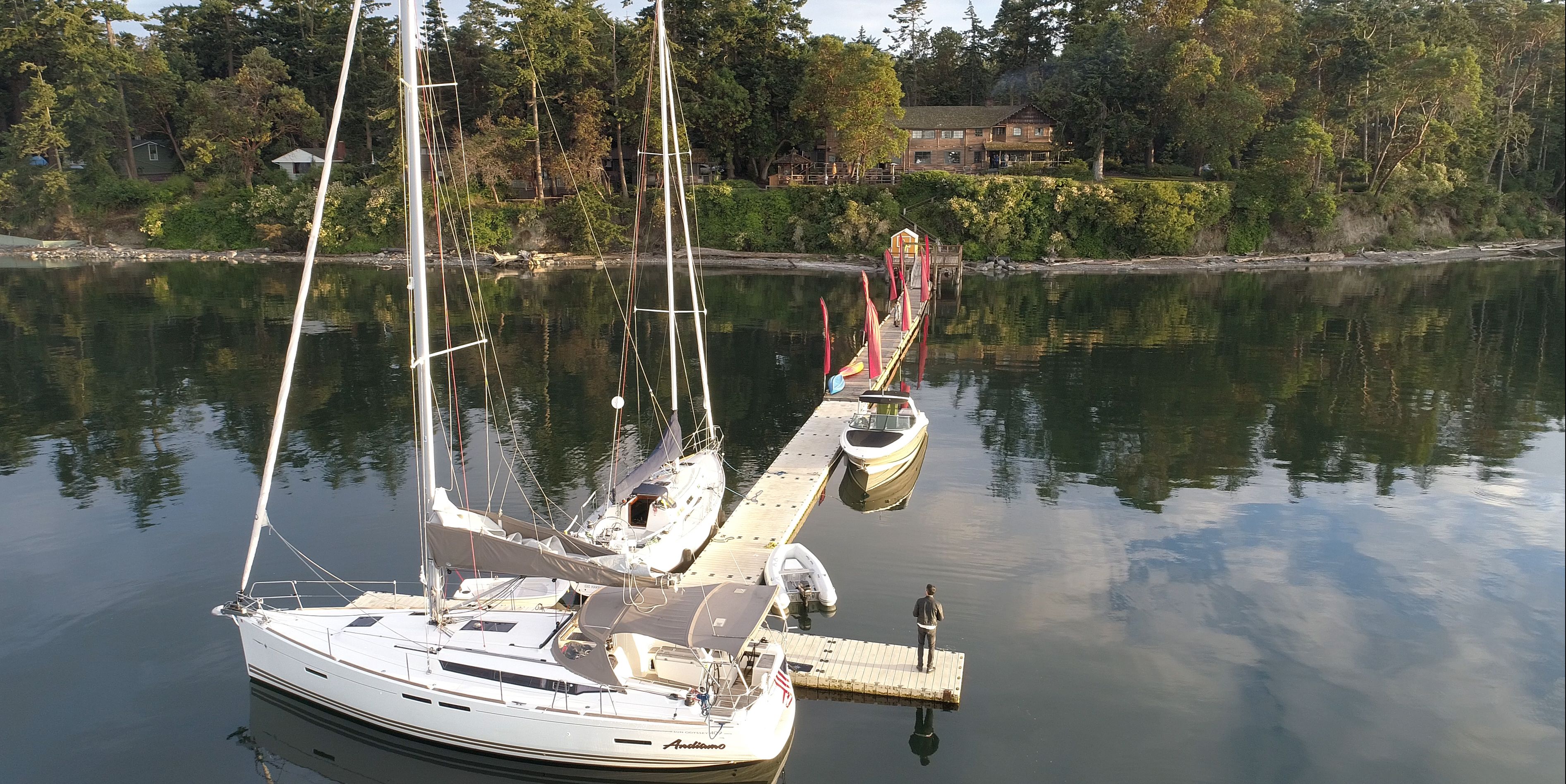 Captain Whidbey Inn