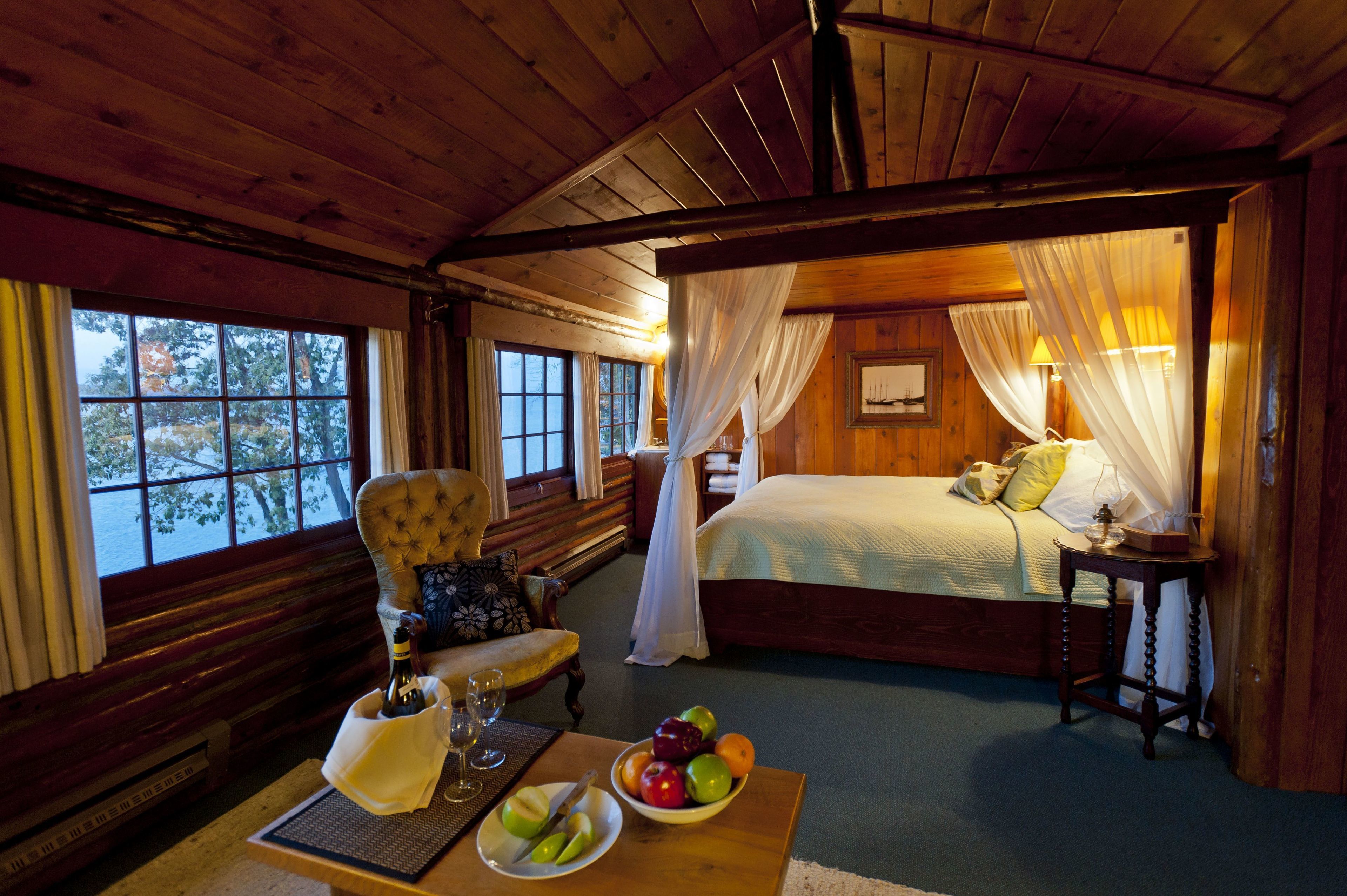 Captain Whidbey Inn