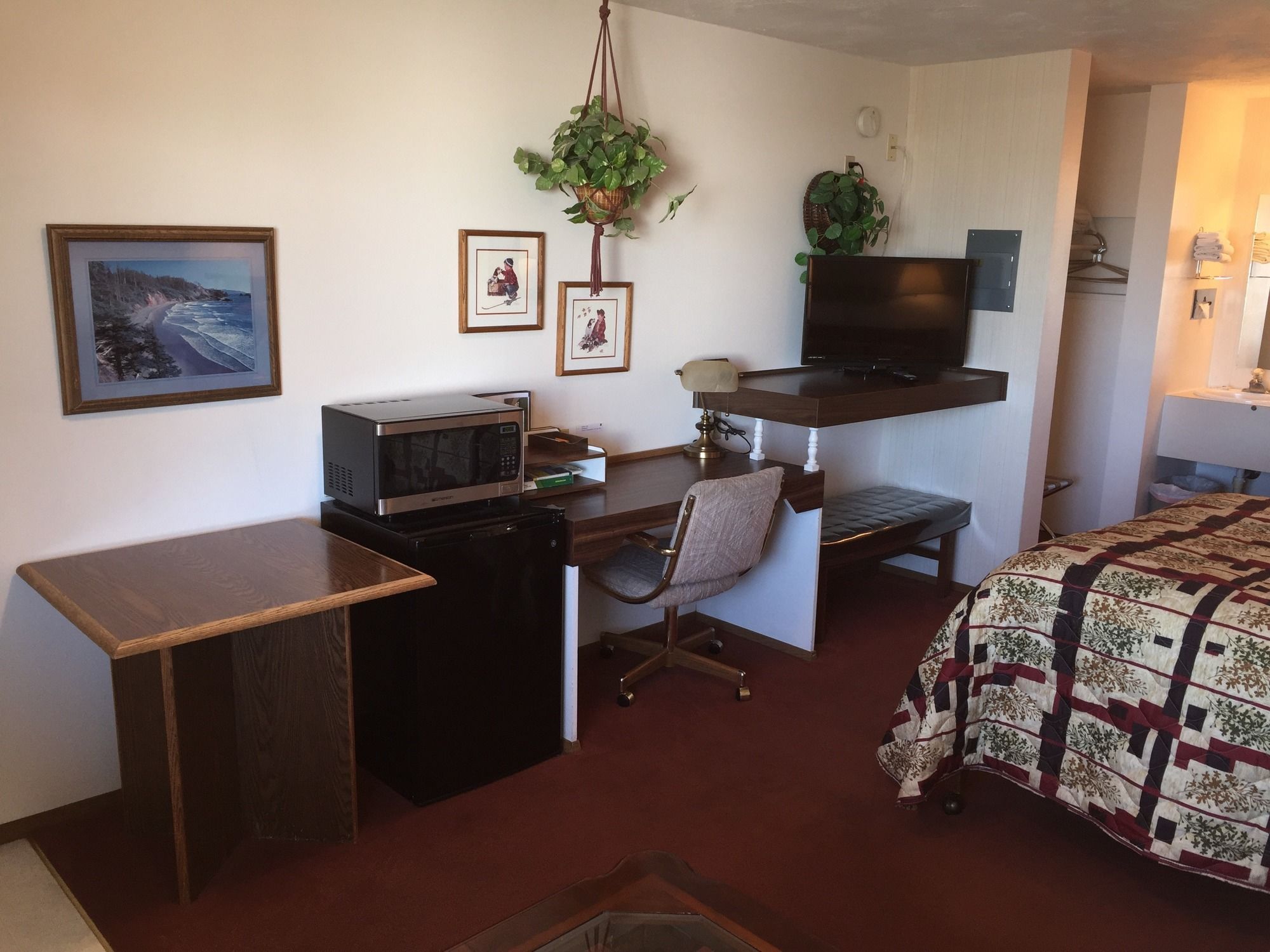 The Davenport Motel
