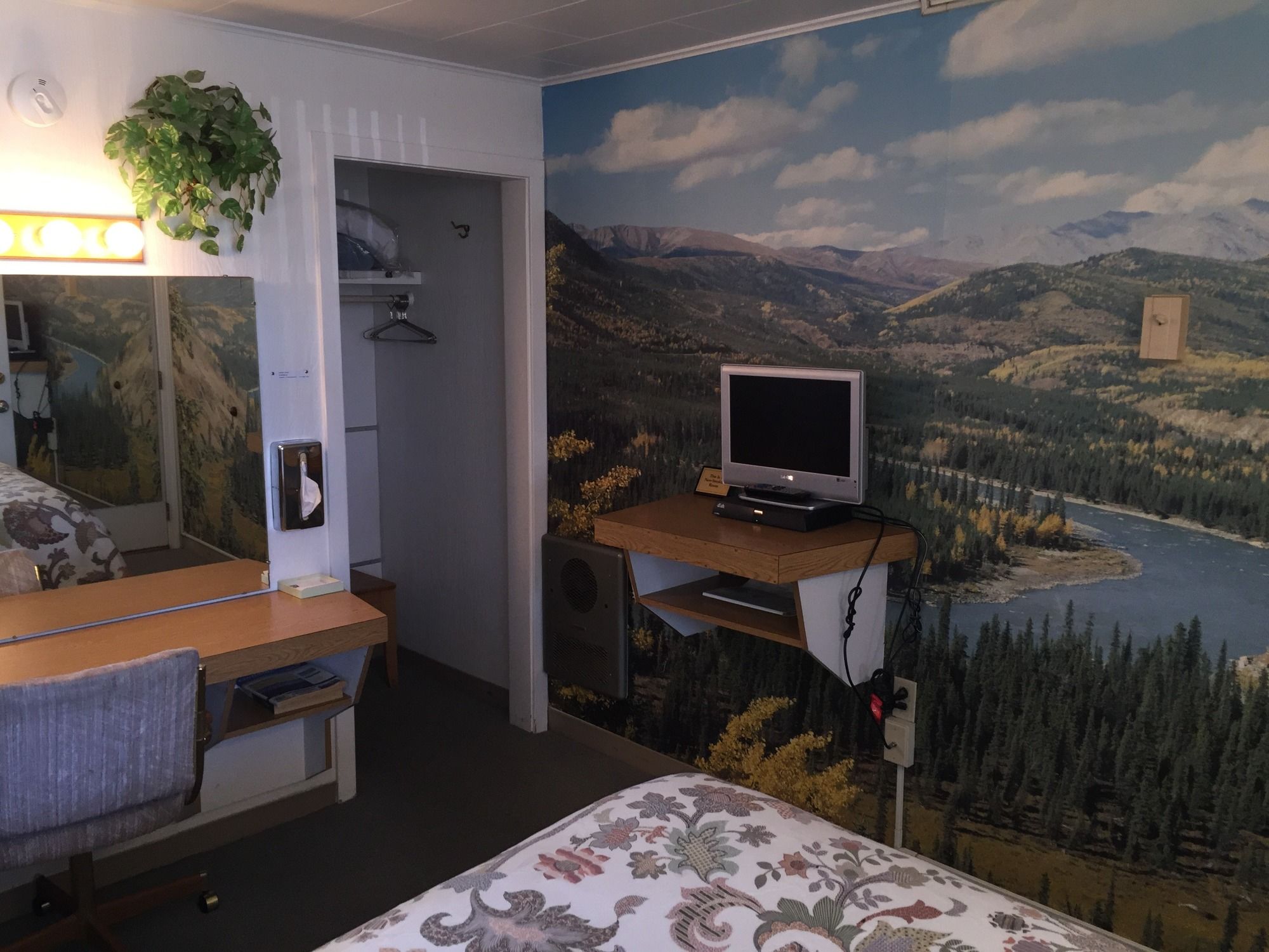 The Davenport Motel