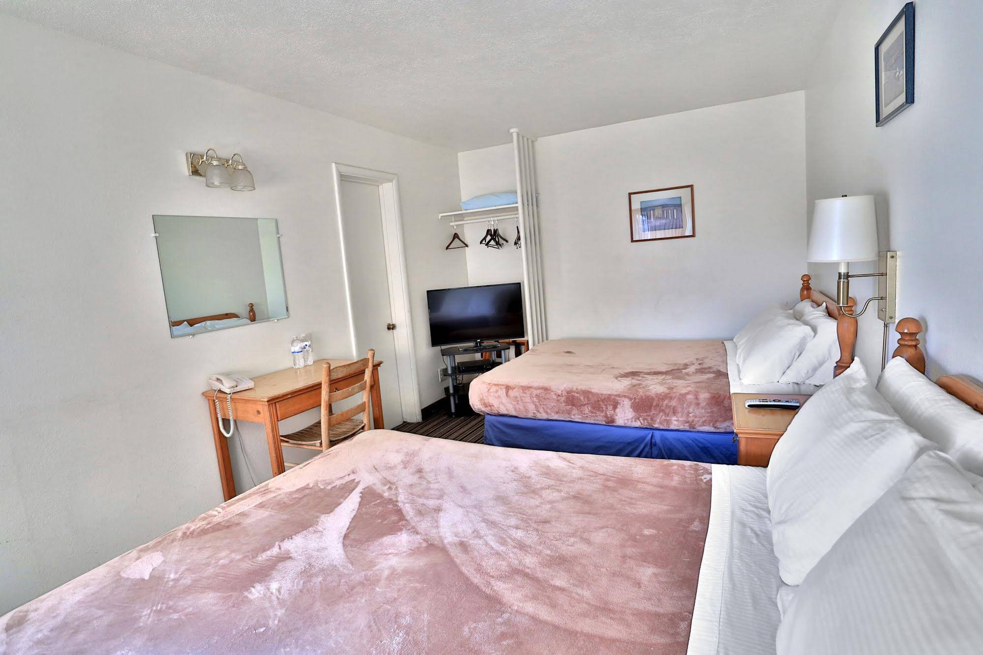 Blue Mountain Motel