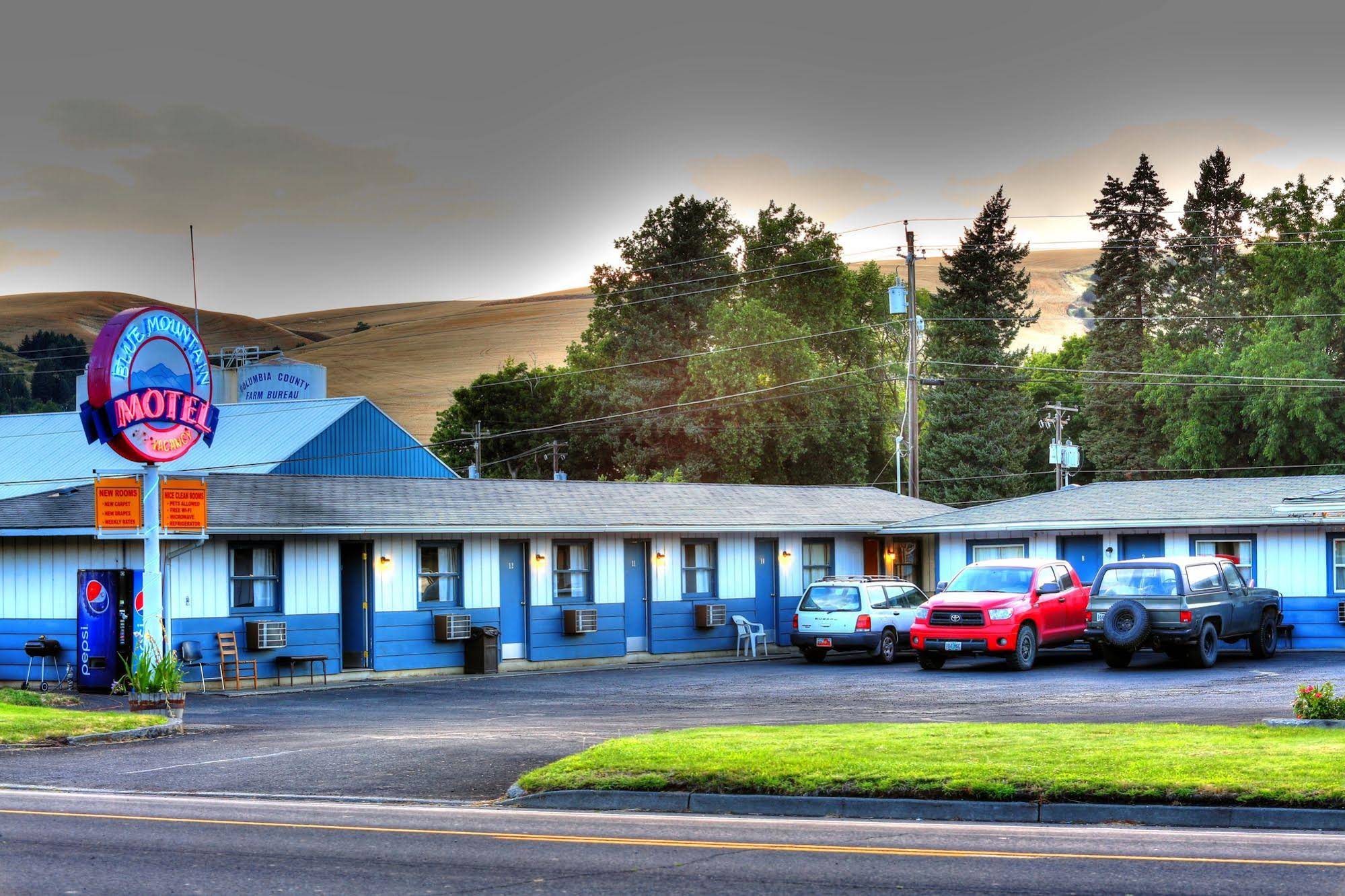 Blue Mountain Motel