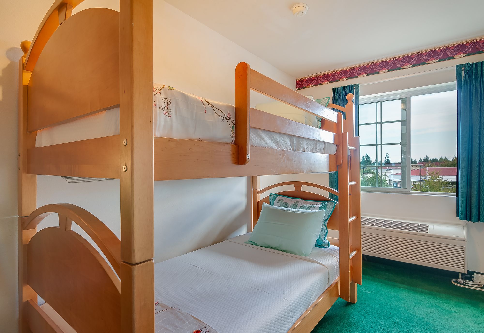 FairBridge Inn & Suites DuPont