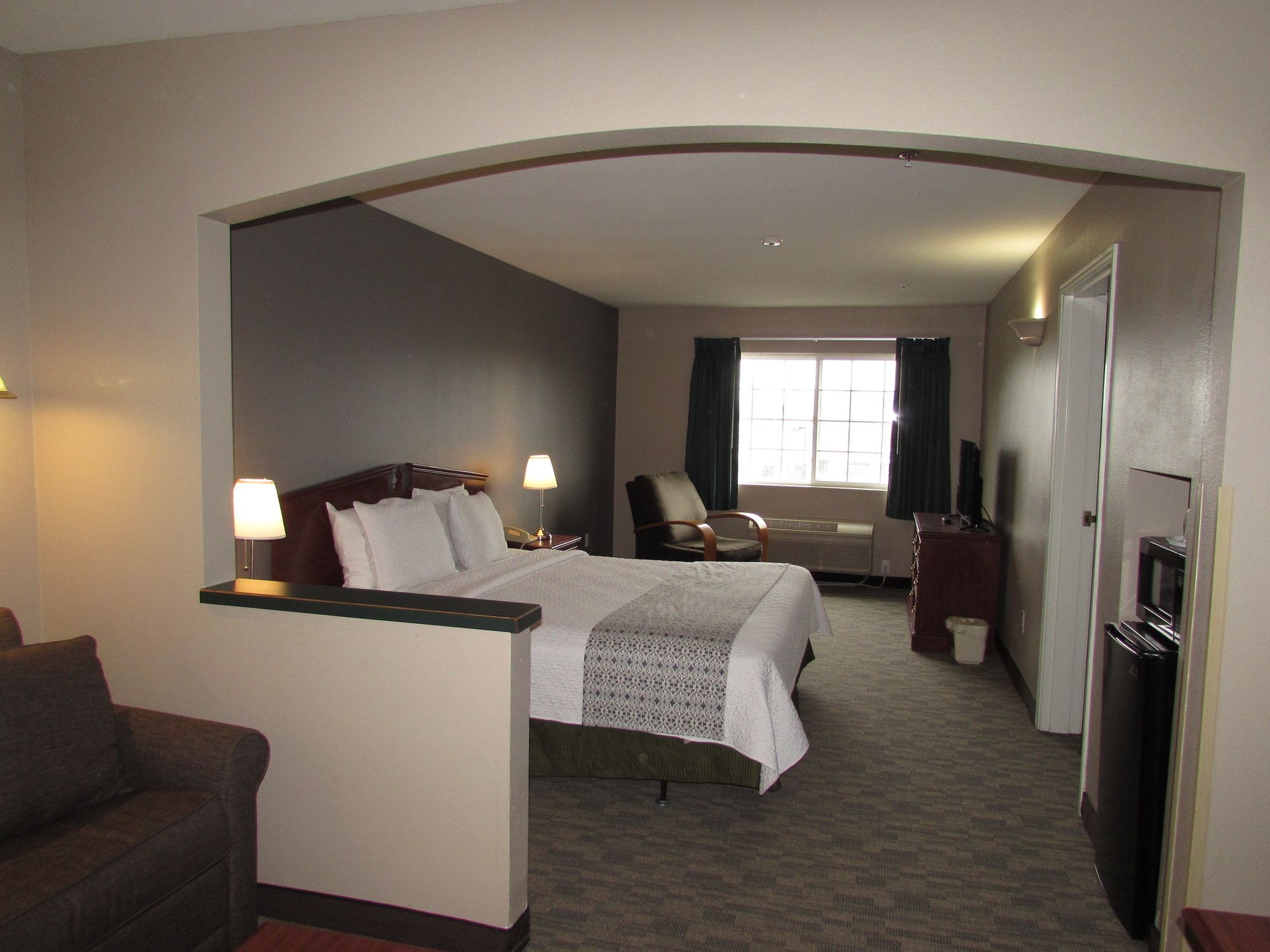 FairBridge Inn & Suites DuPont
