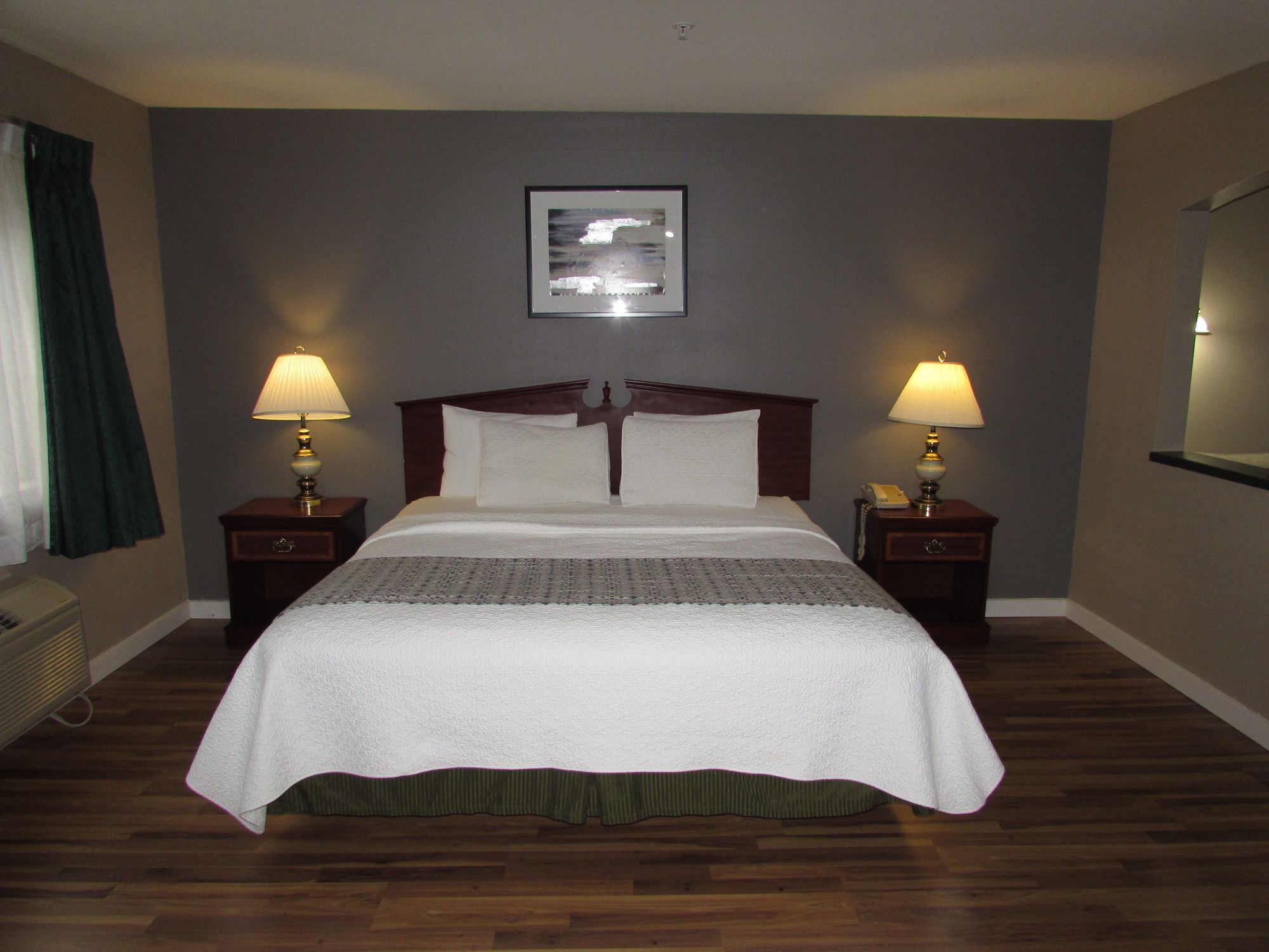 FairBridge Inn & Suites DuPont
