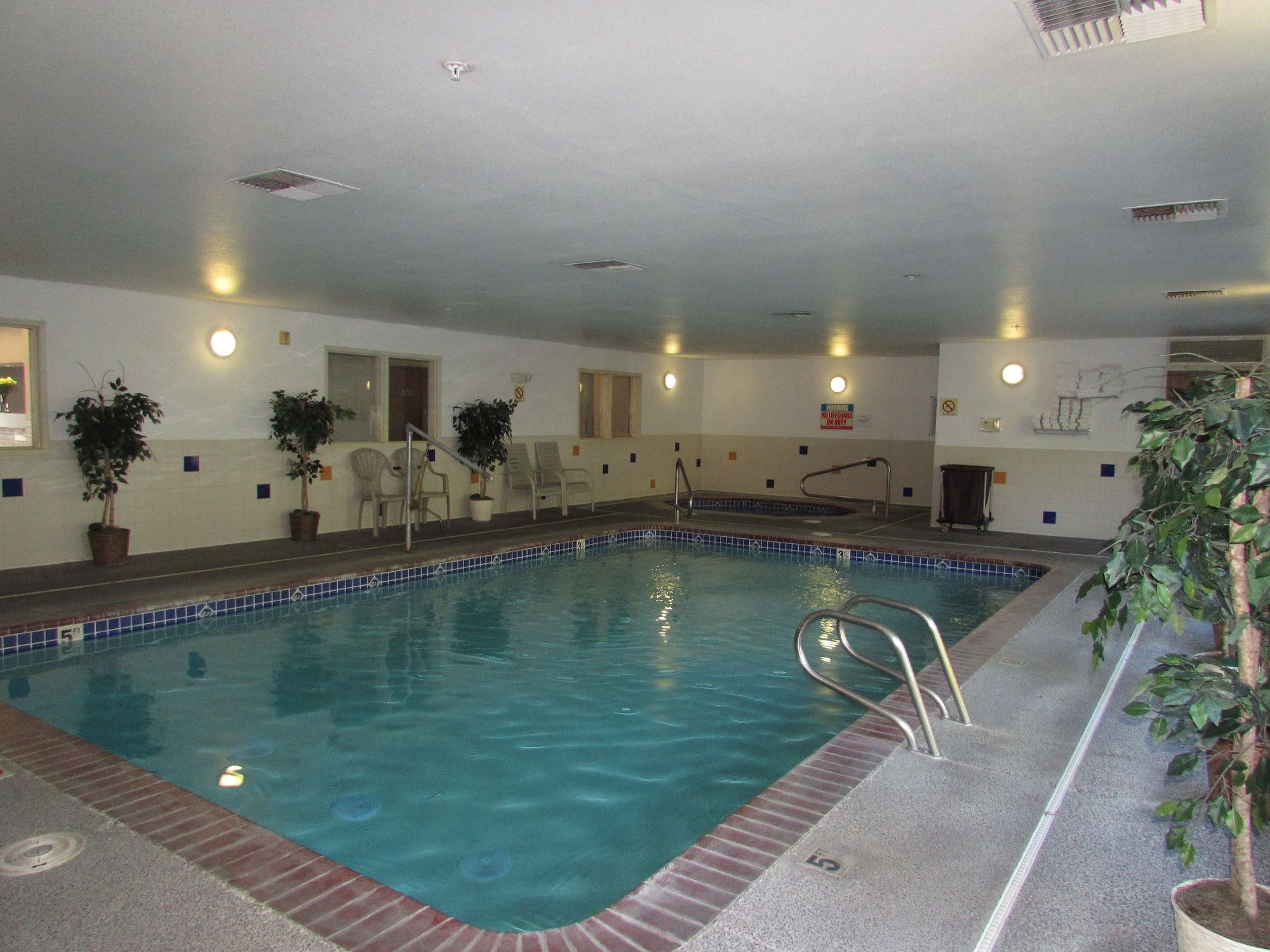 FairBridge Inn & Suites DuPont