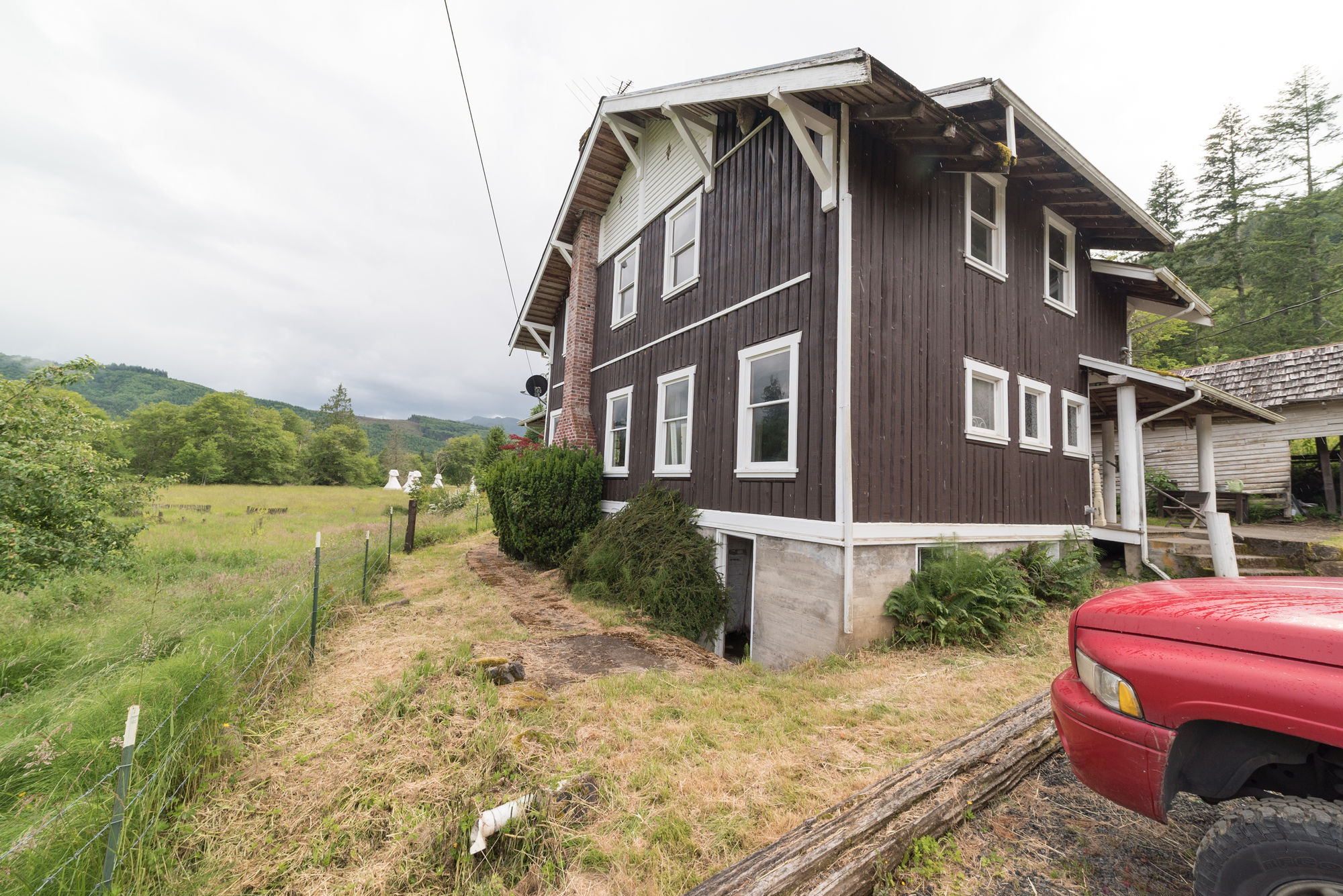 Mount Rainier Valley Ranch