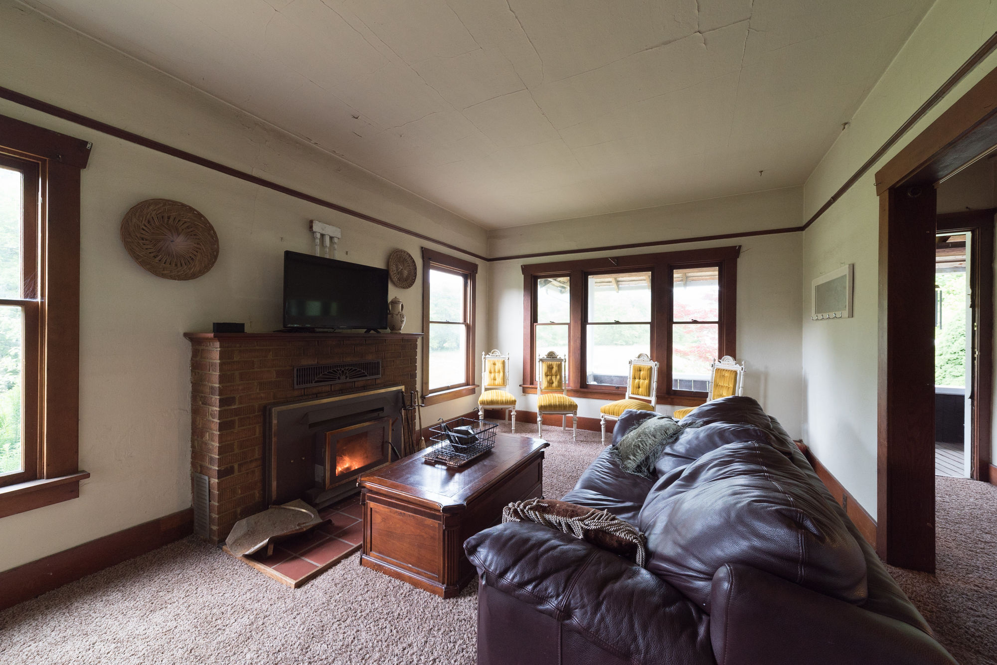 Mount Rainier Valley Ranch