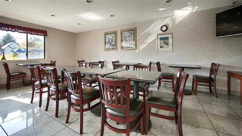 Best Western Cascadia Inn