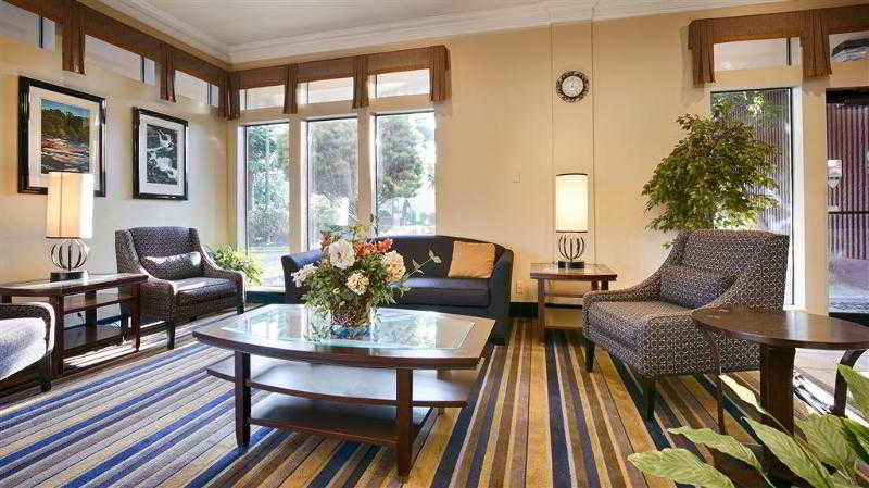Best Western Cascadia Inn