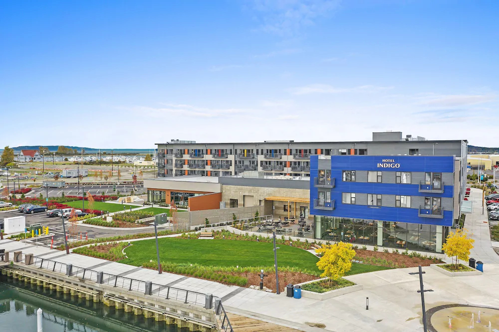 Hotel Indigo Everett Waterfront Place