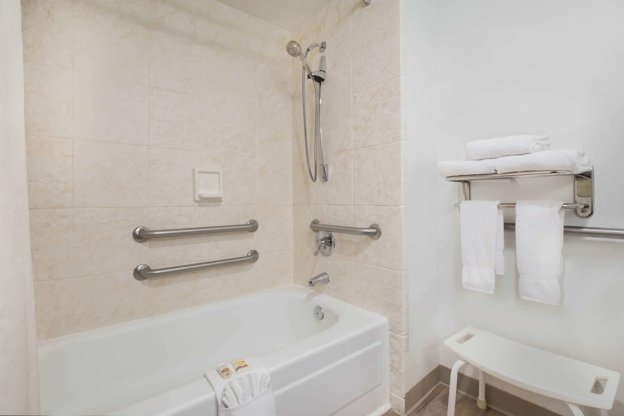 La Quinta Inn by Wyndham Everett
