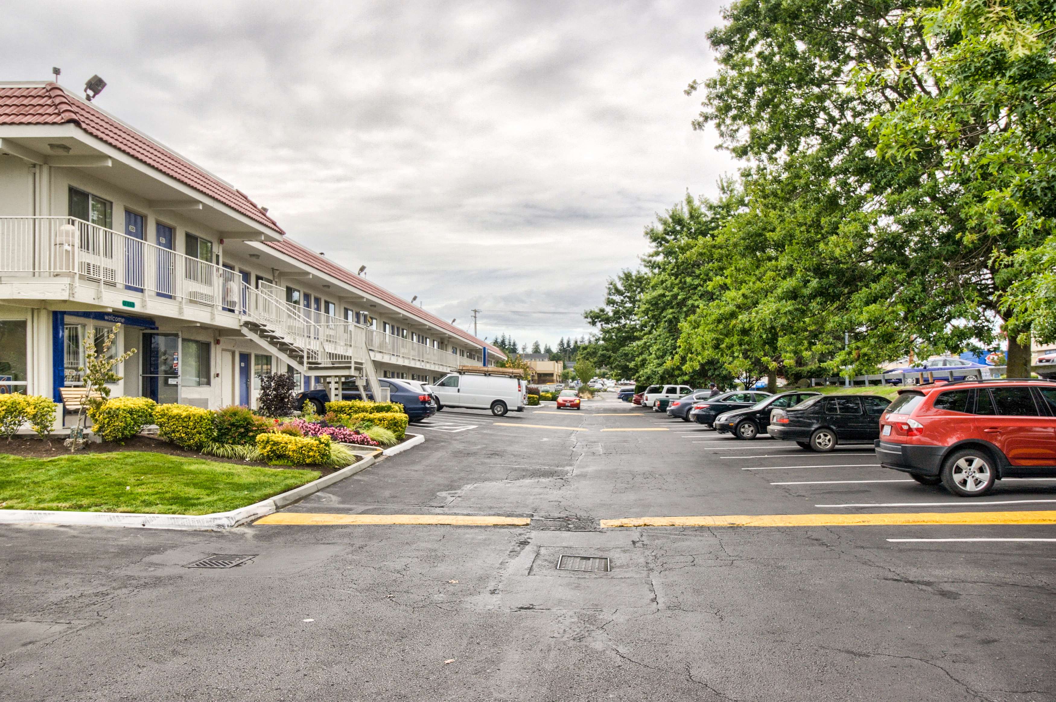 Motel 6 Everett South