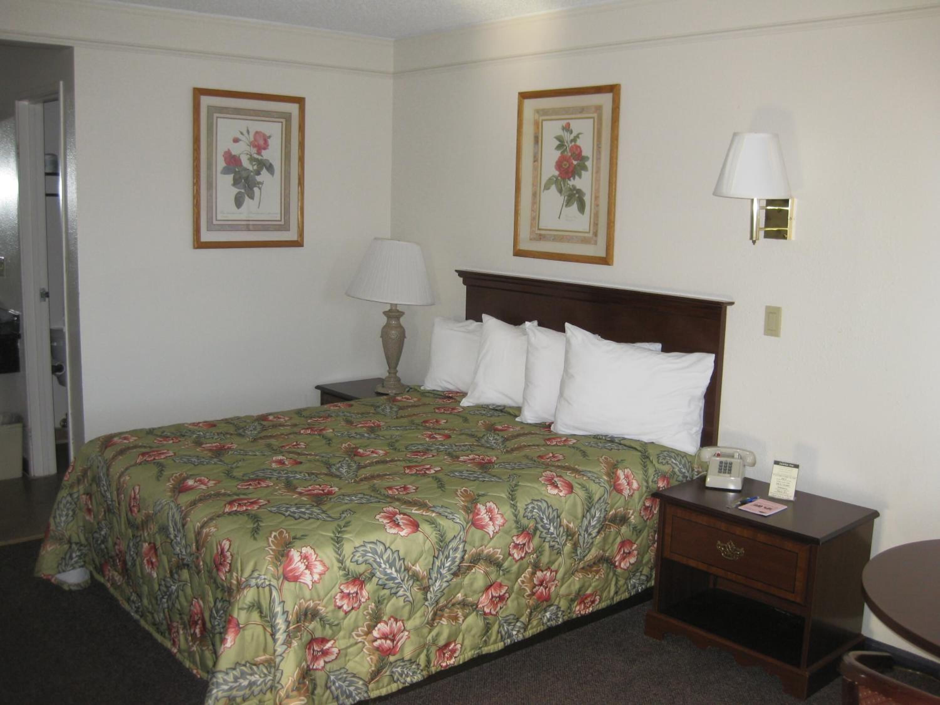 Sunrise Inn