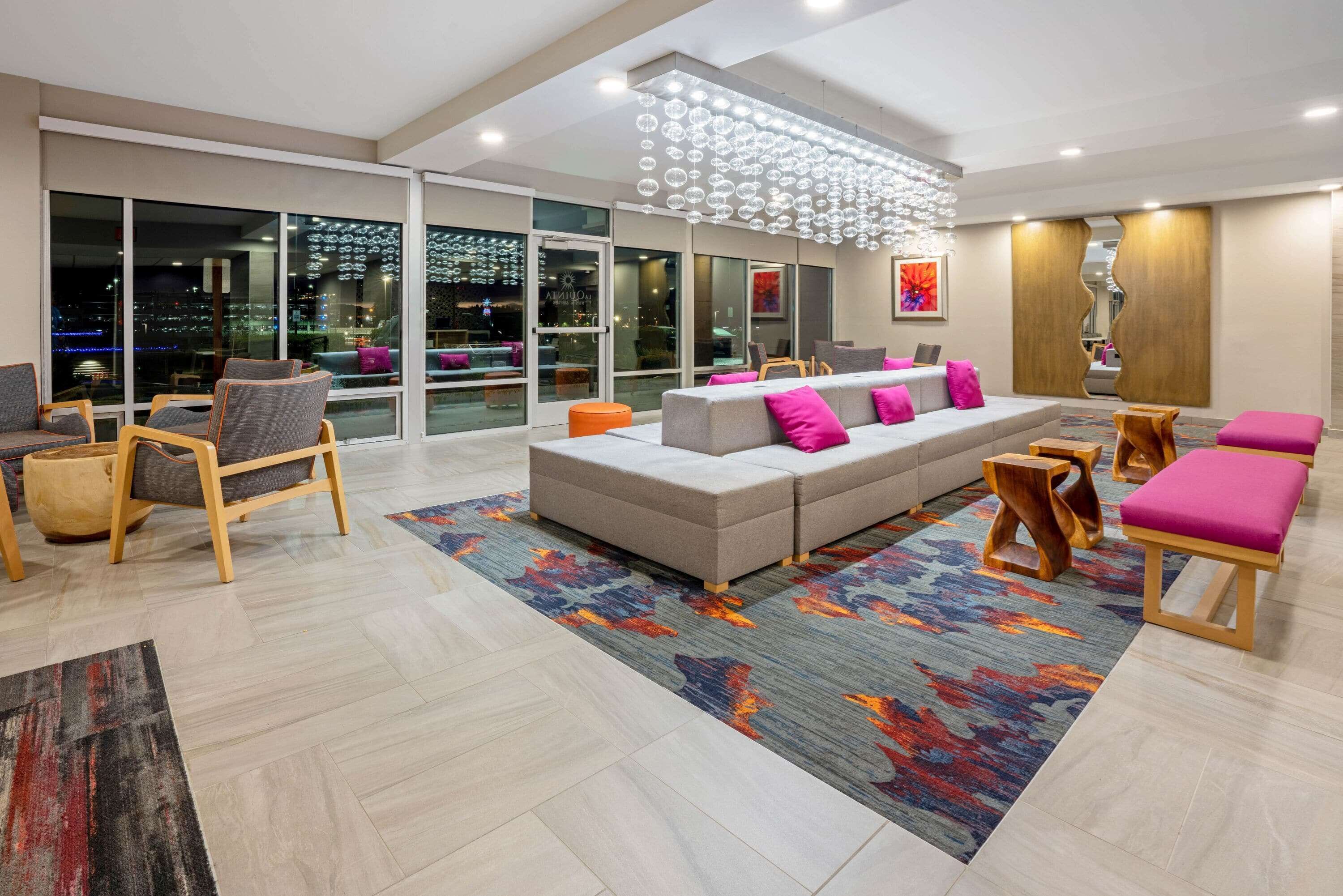 La Quinta Inn & Suites by Wyndham Seattle Federal Way