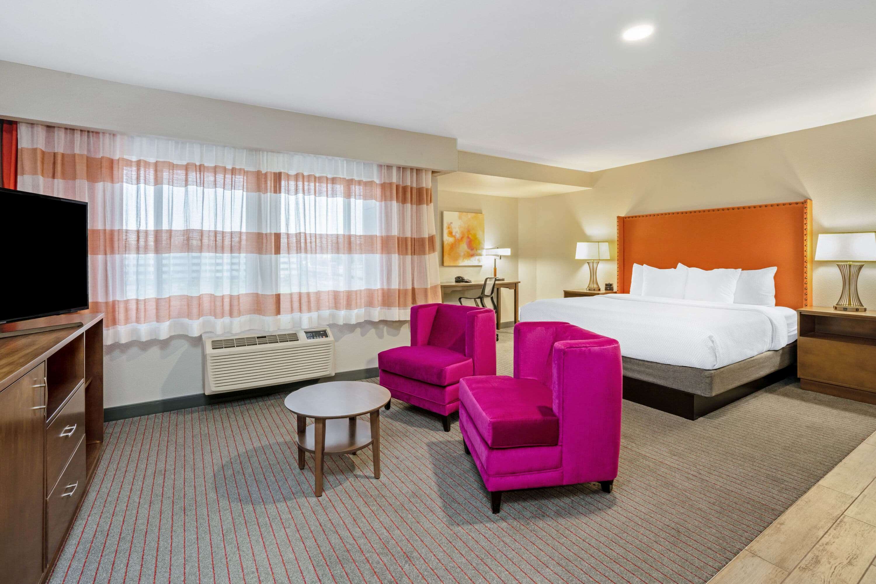 La Quinta Inn & Suites by Wyndham Seattle Federal Way