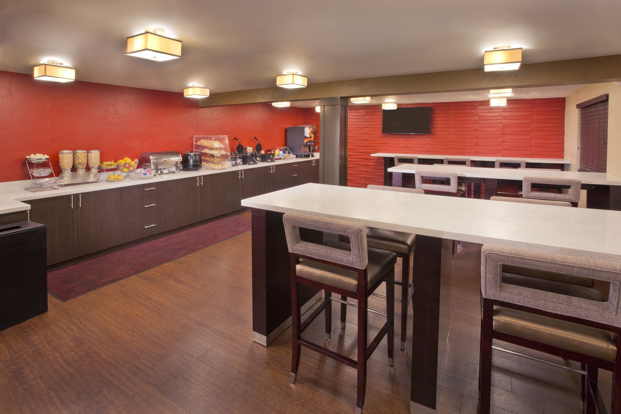 Red Lion Inn & Suites Federal Way