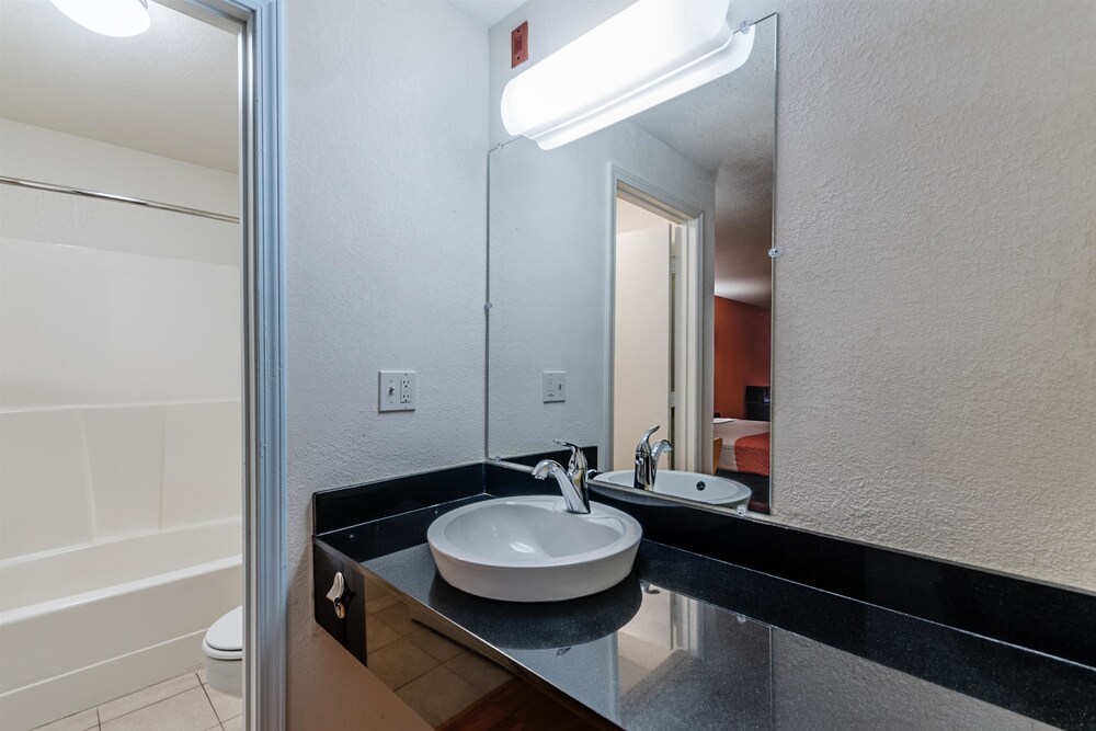 Motel 6 Ferndale