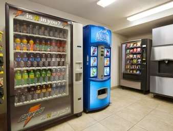 Super 8 by Wyndham Bellingham Airport/Ferndale