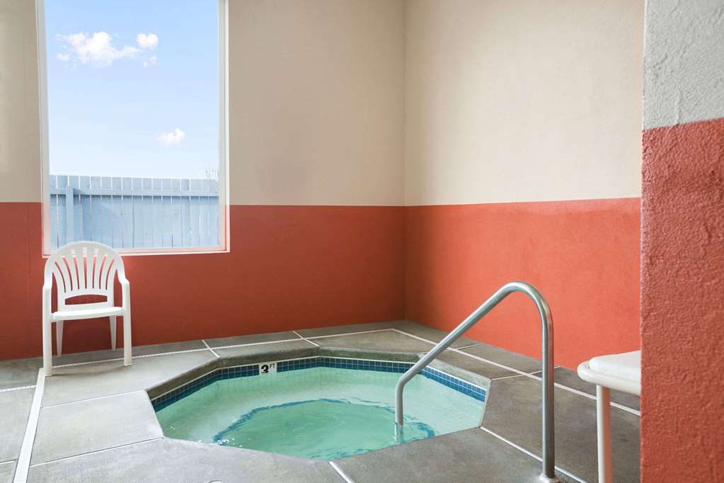 Super 8 by Wyndham Bellingham Airport/Ferndale