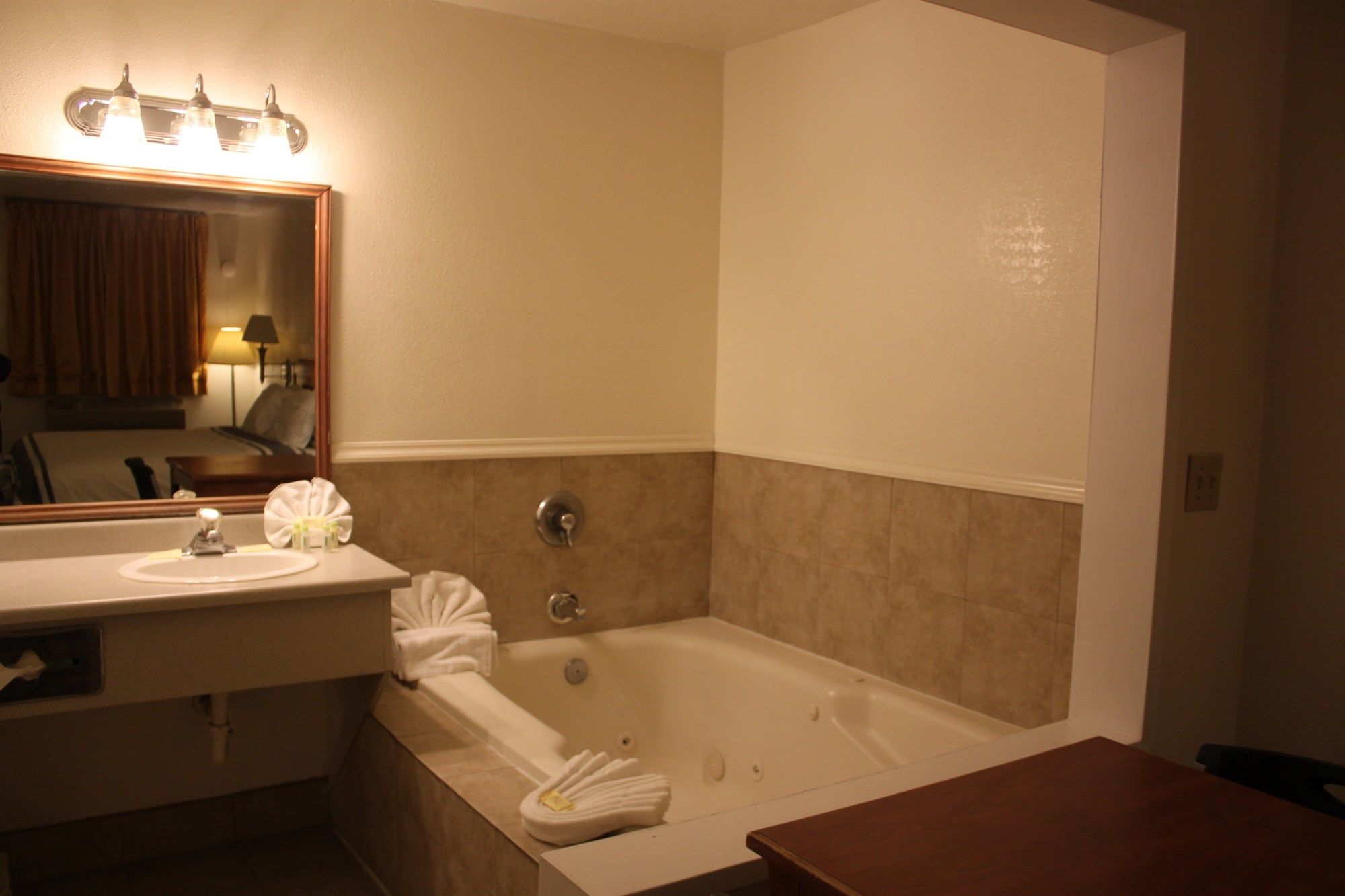 Port of Tacoma Inn