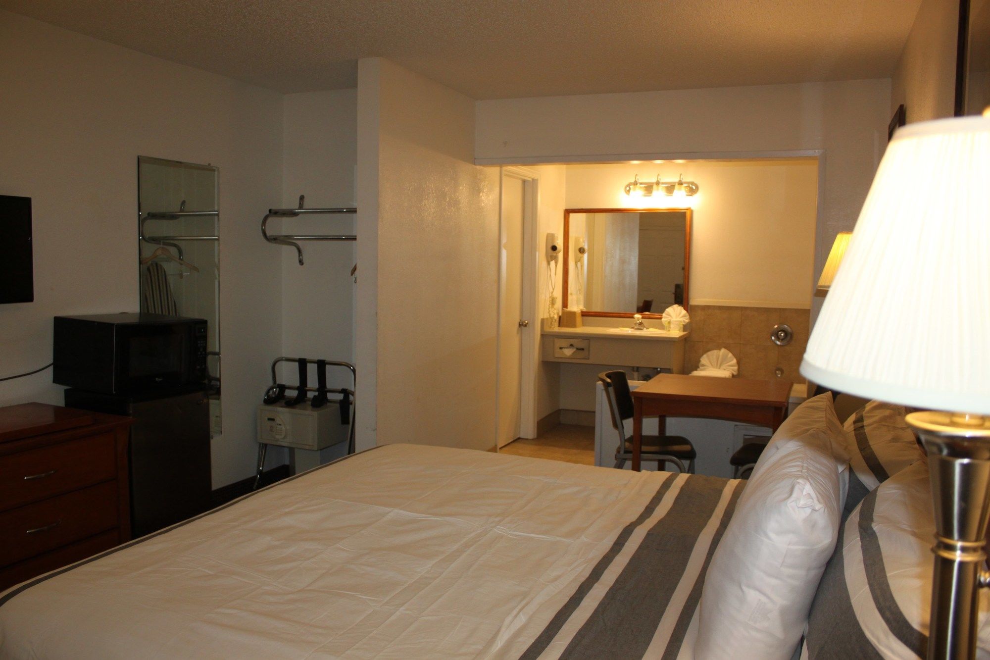 Port of Tacoma Inn