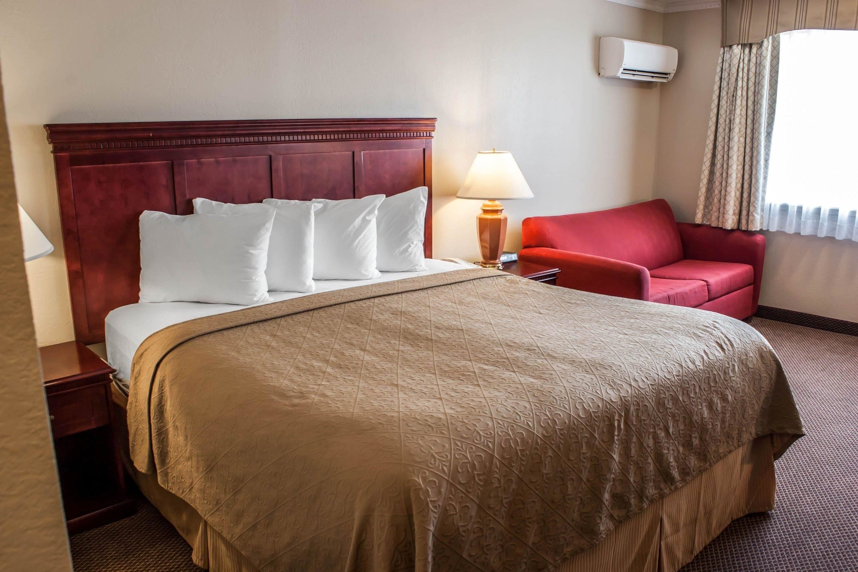 Quality Inn & Suites