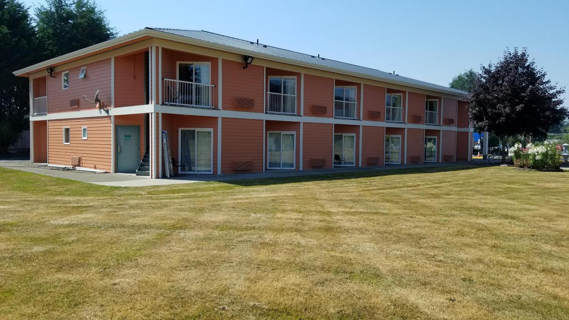 Dew Drop Inn Motel Forks