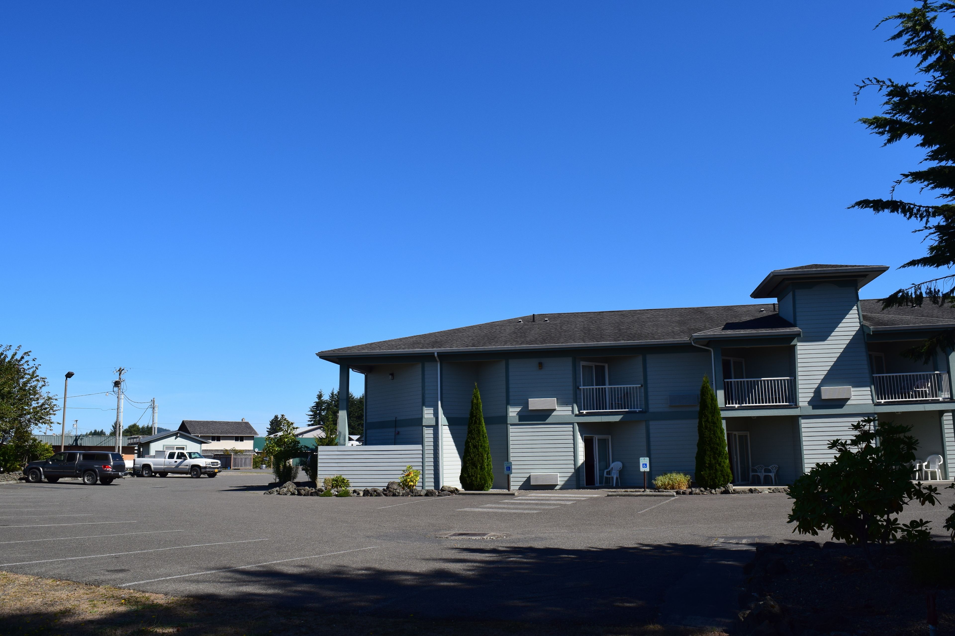 Dew Drop Inn Motel Forks