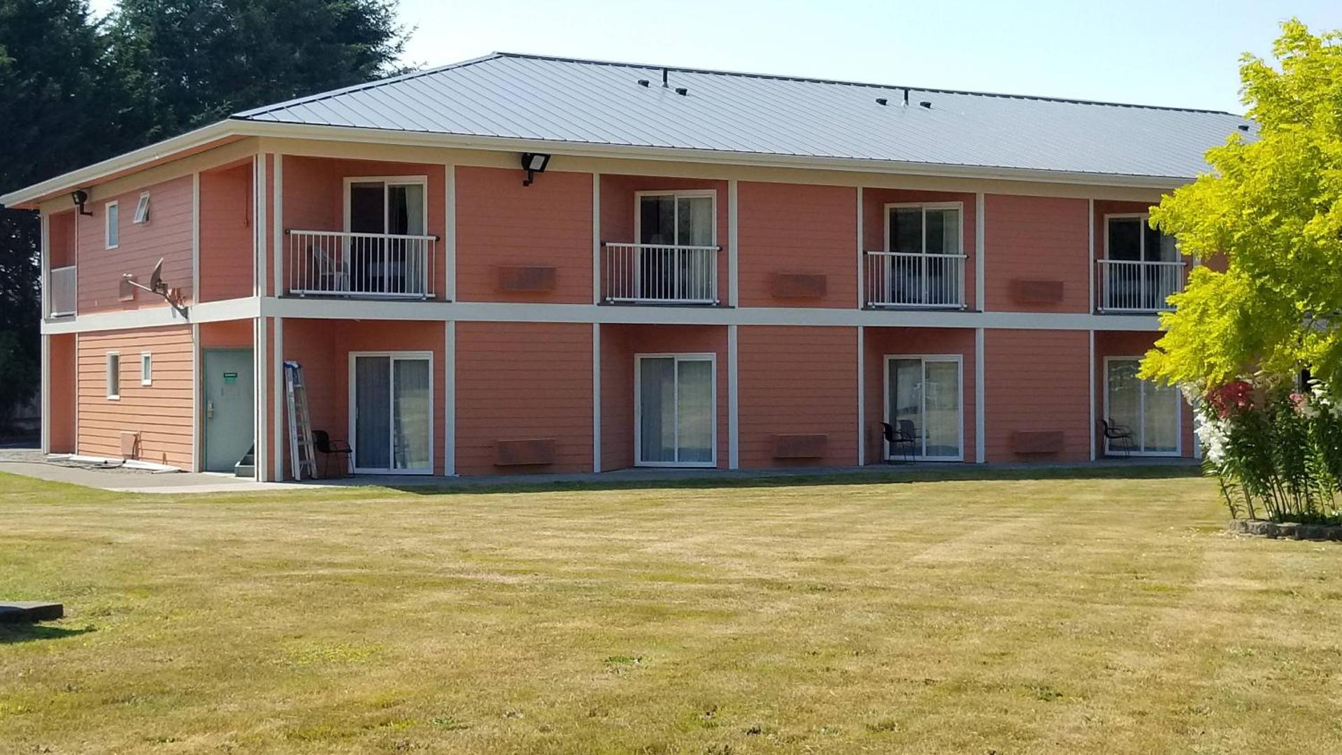 Dew Drop Inn Motel Forks
