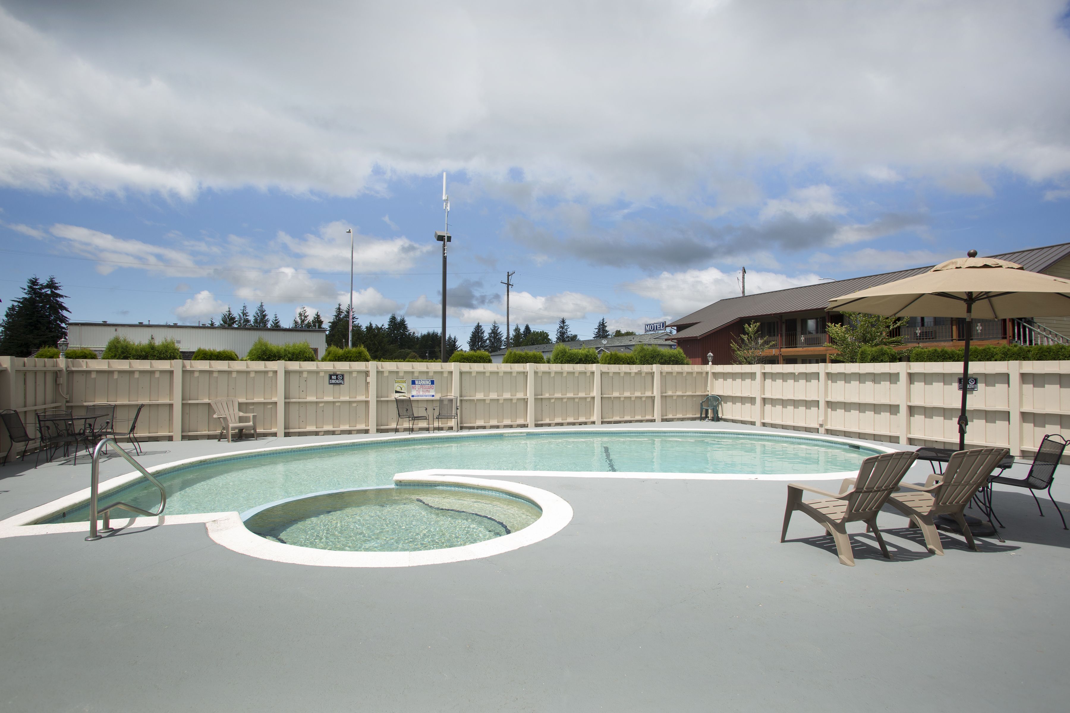 Forks Motel