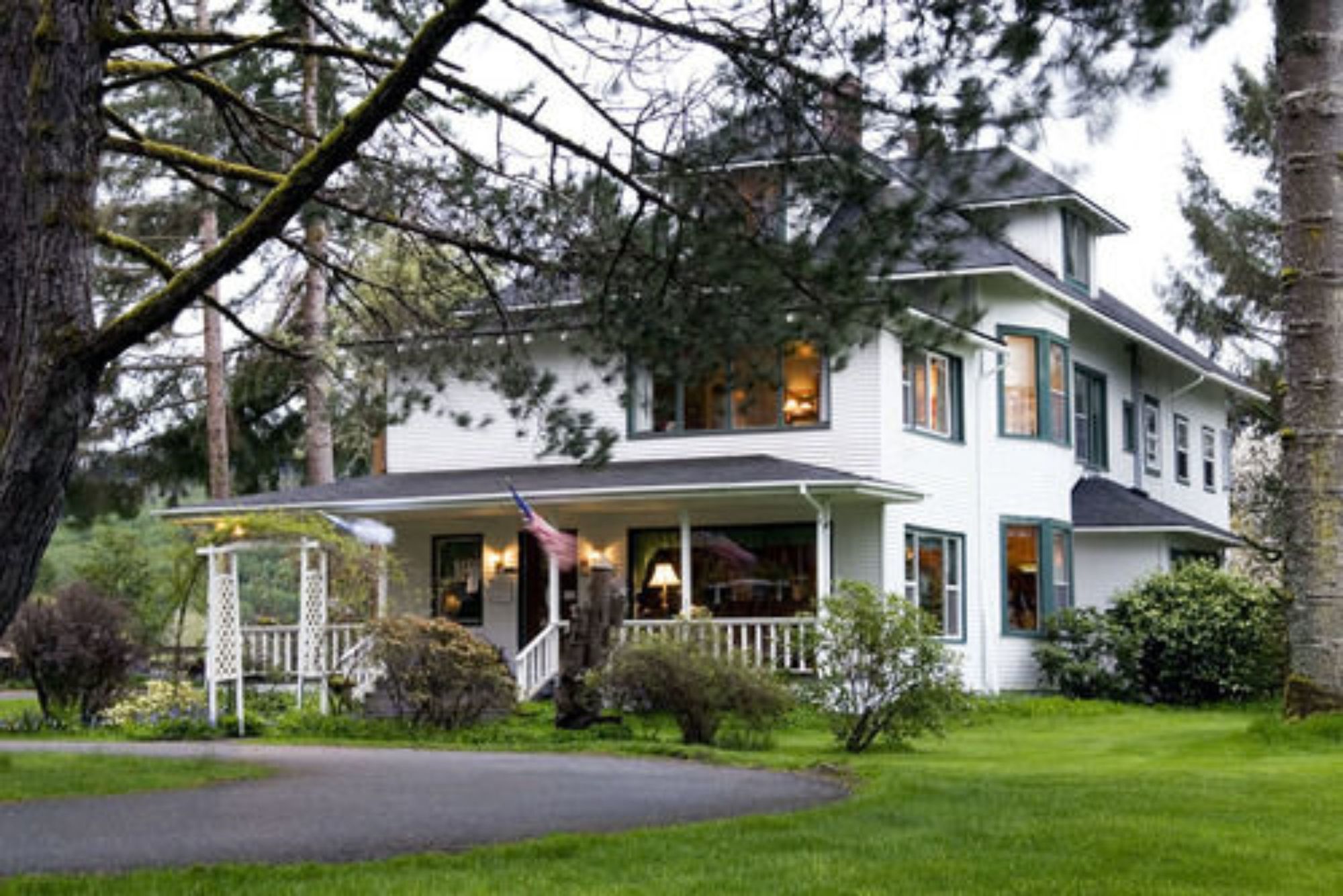 Miller Tree Inn