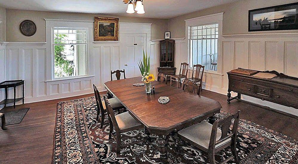Friday Harbor Grand B&b