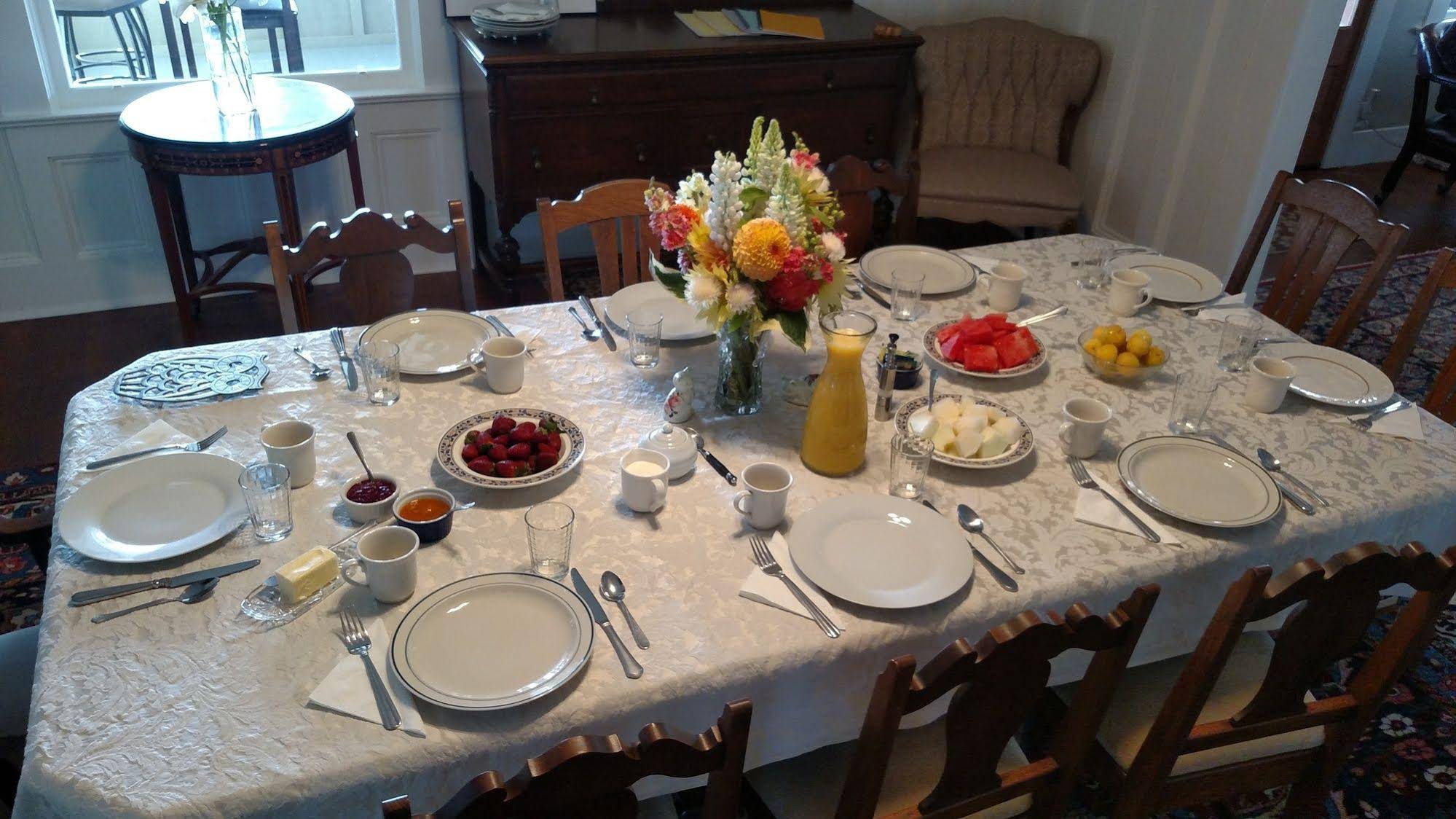 Friday Harbor Grand B&b