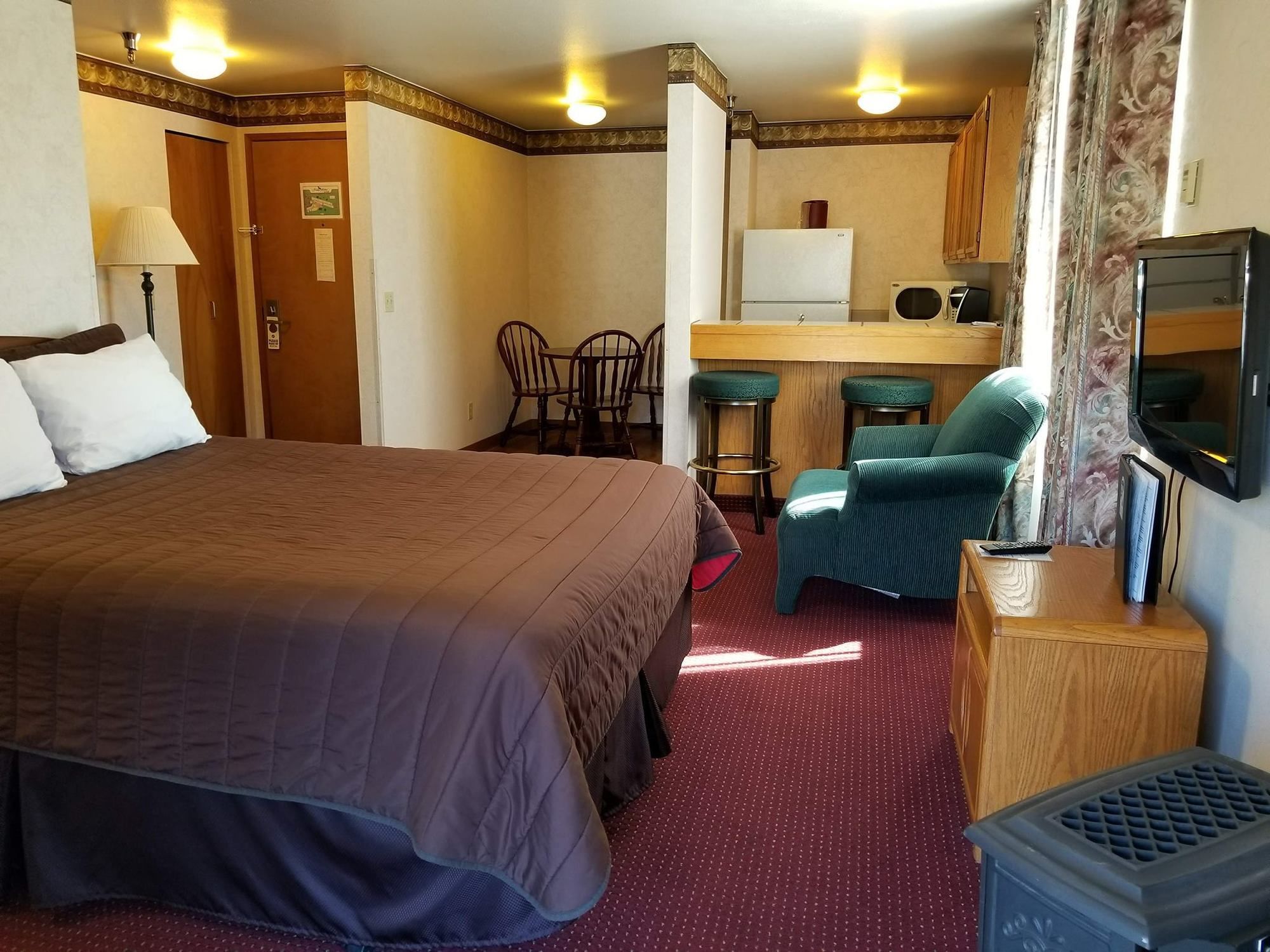 Friday Harbor Suites