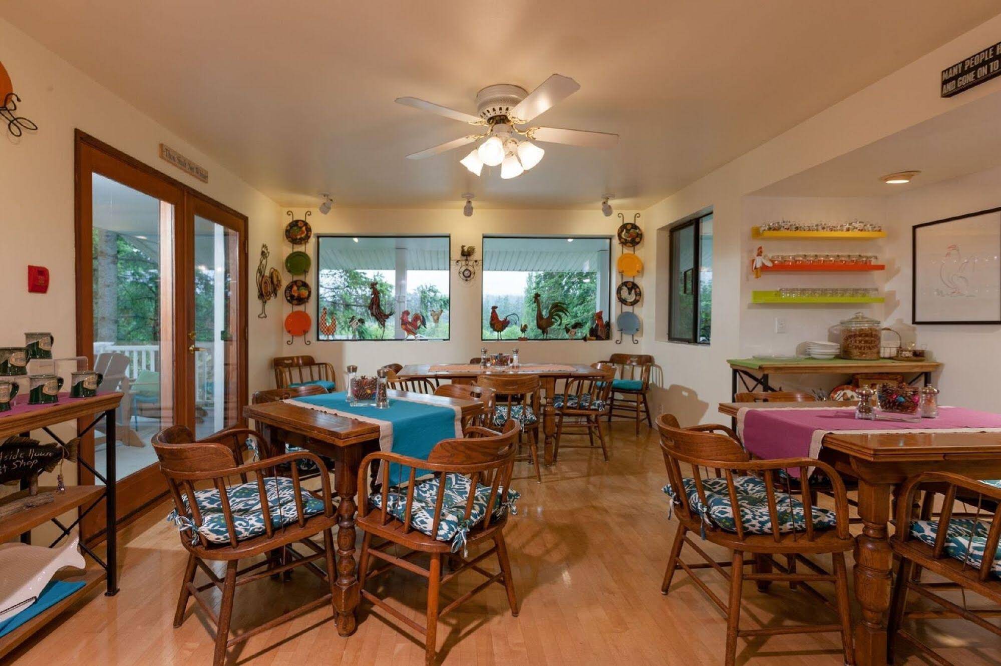 Hillside House Bed & Breakfast