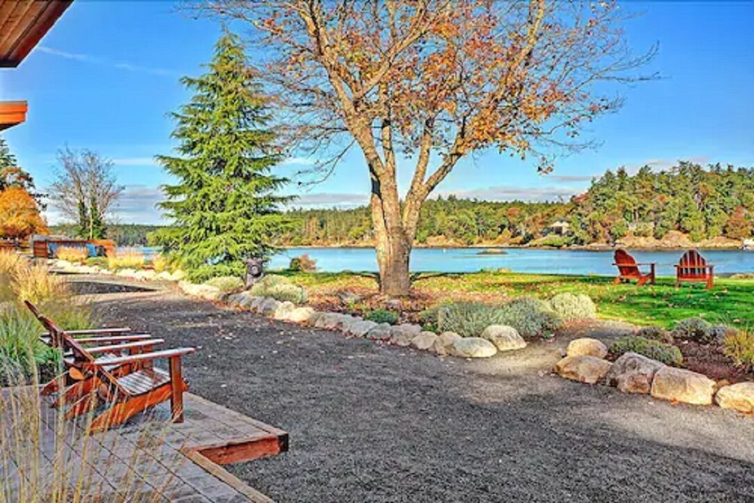 Snug Harbor Resort