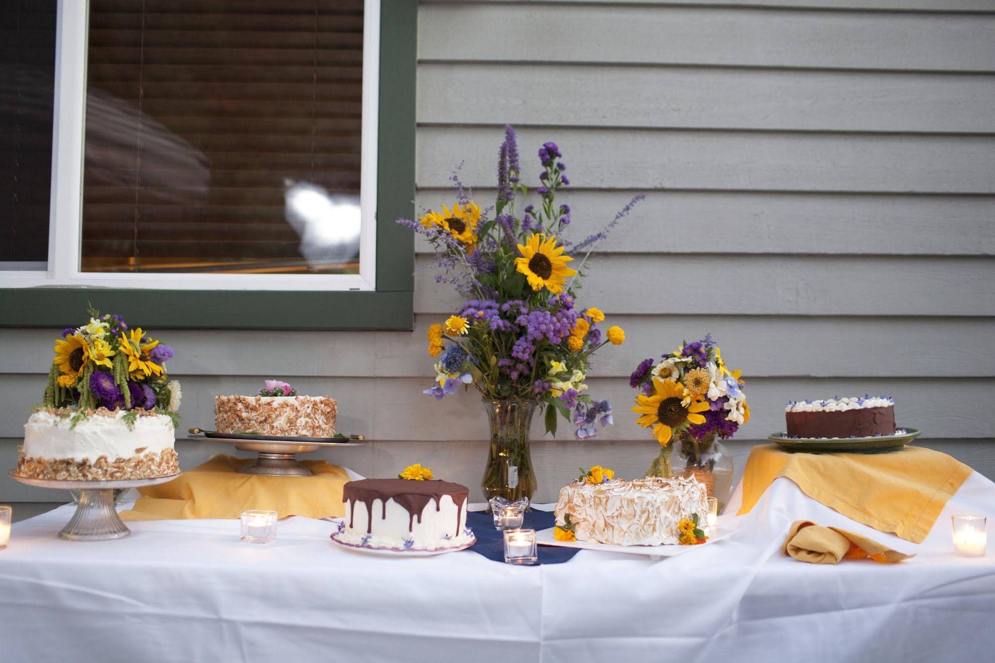 Tucker House Inn & Harrison House Suites