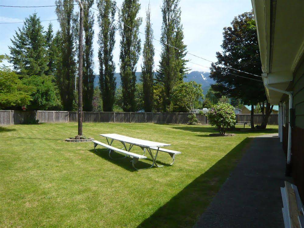 Stevens Pass Motel