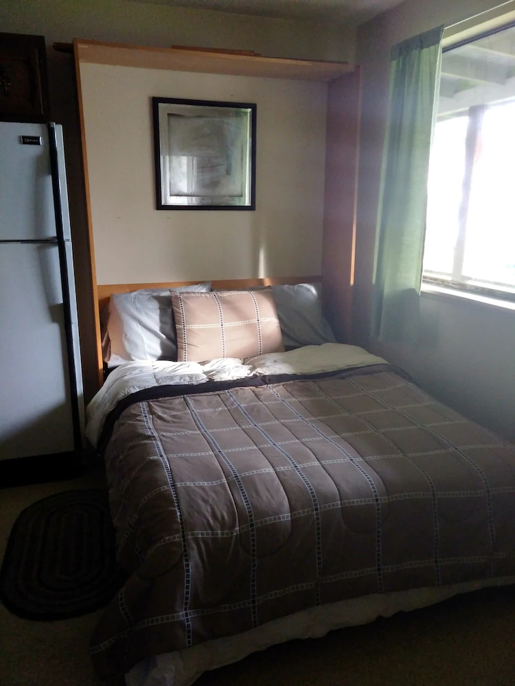 North Cove Vacation WA Cabins Rentals